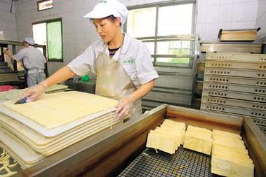 关于实施豆制品生产销售许可证制度